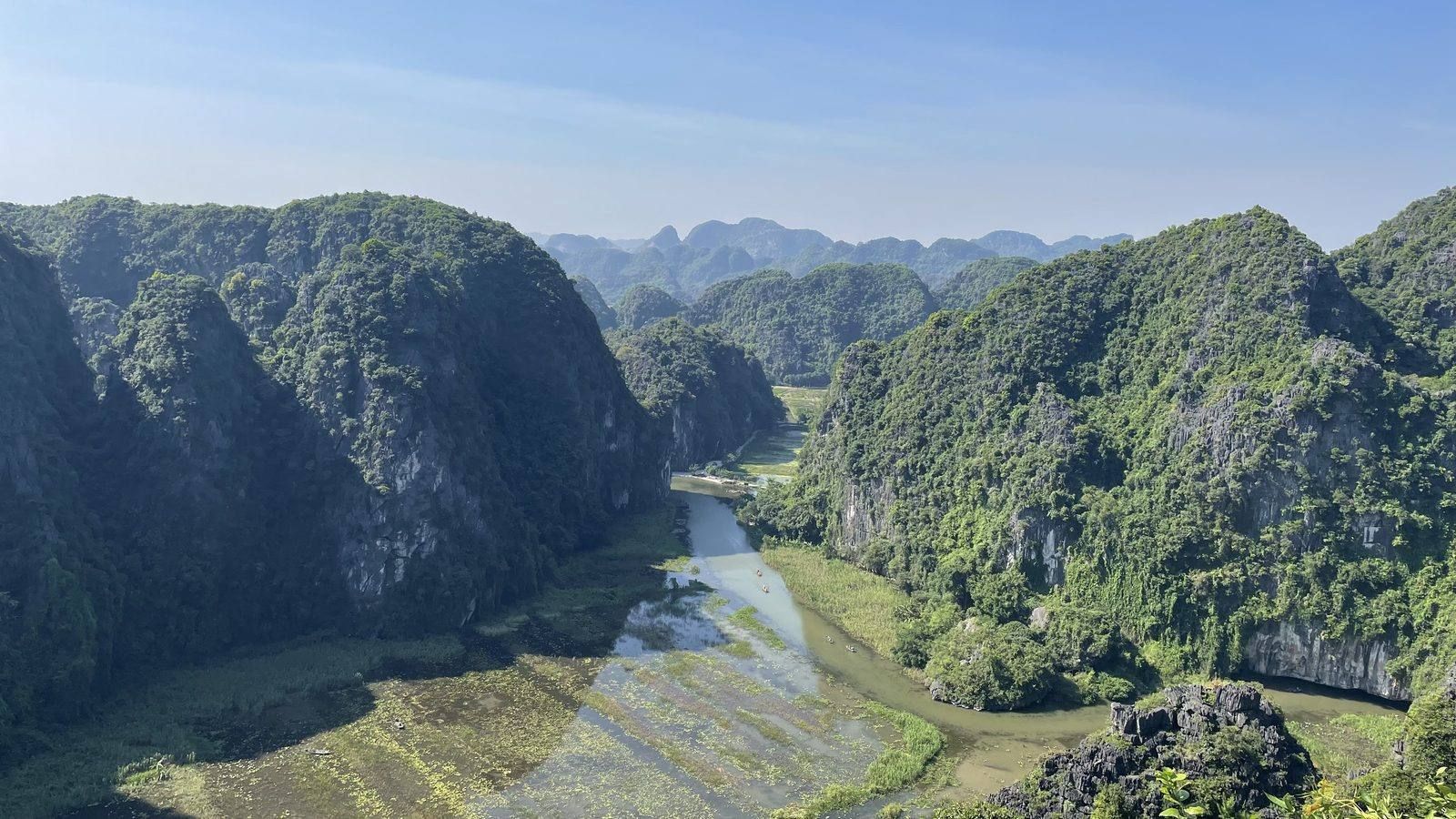 Limestone valley at Ninh Bình, Vietnam